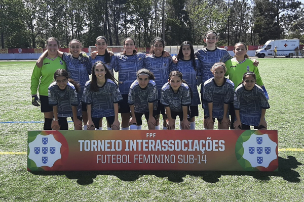 Seleção Distrital Sub-14 de Futebol Feminino conquista o quarto lugar no Torneio Interassociações.