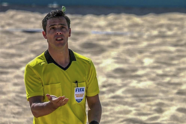 Francisco Costa na Liga Europeia de futebol de praia